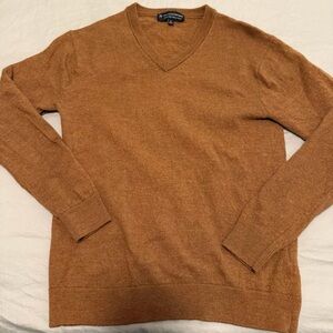 Hart Schaffner Marx merino wool sweater